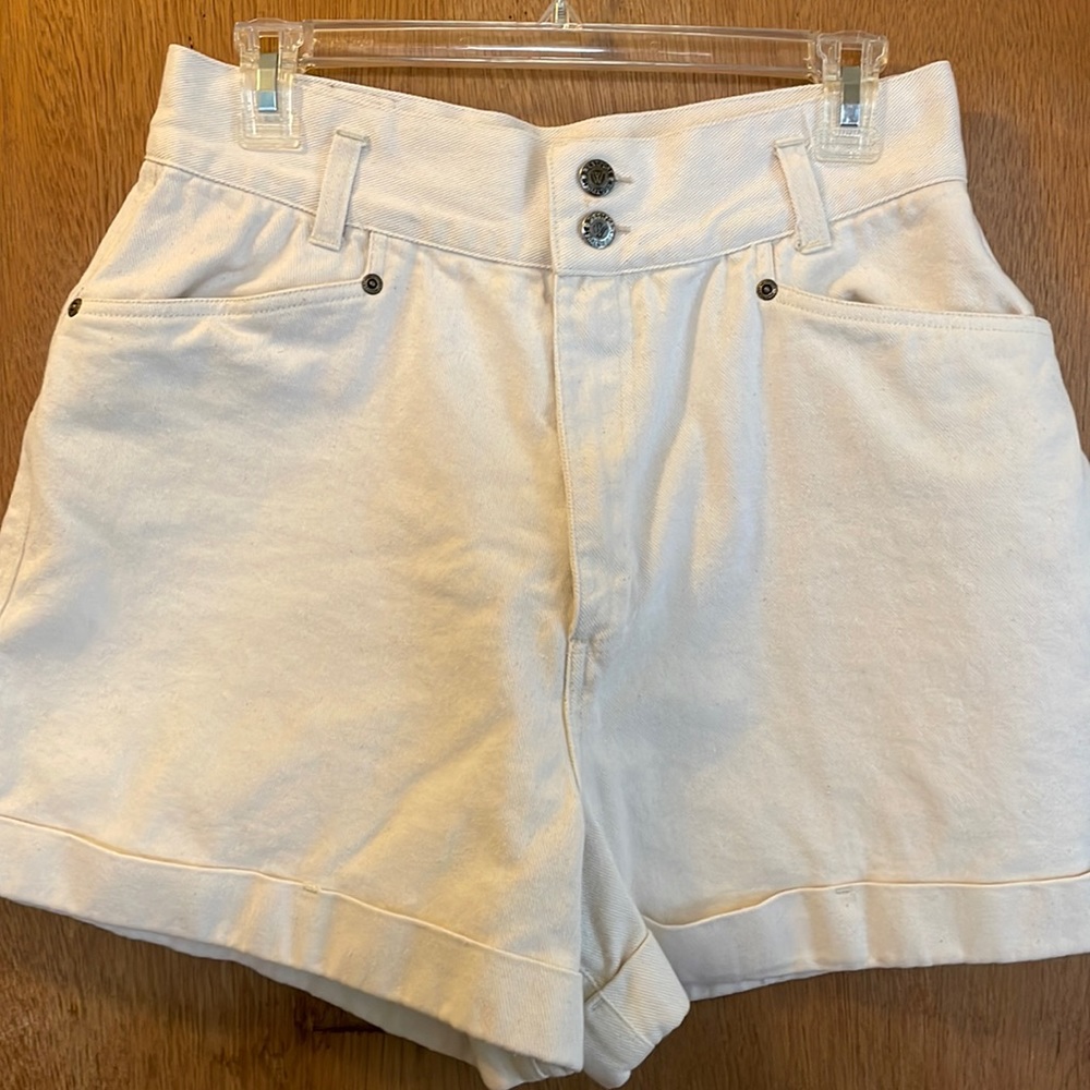 Westport Denim Woman’s Junior Off White Shorts Sz. 12